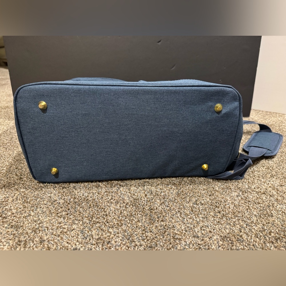 Eden & Elan Diaper Bag Backpack Navy Blue Large Capacity Mint Condition - Picture 9 of 16